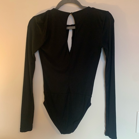 Aritzia Talula Black Long Sleeve Bodysuit - Picture 6 of 6